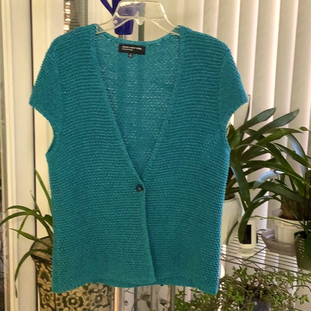 JONES NEW YORK TEAL BLUE KNIT BUTTON CLOSE SLEEVELESS SWEATER VEST, SIZE M.